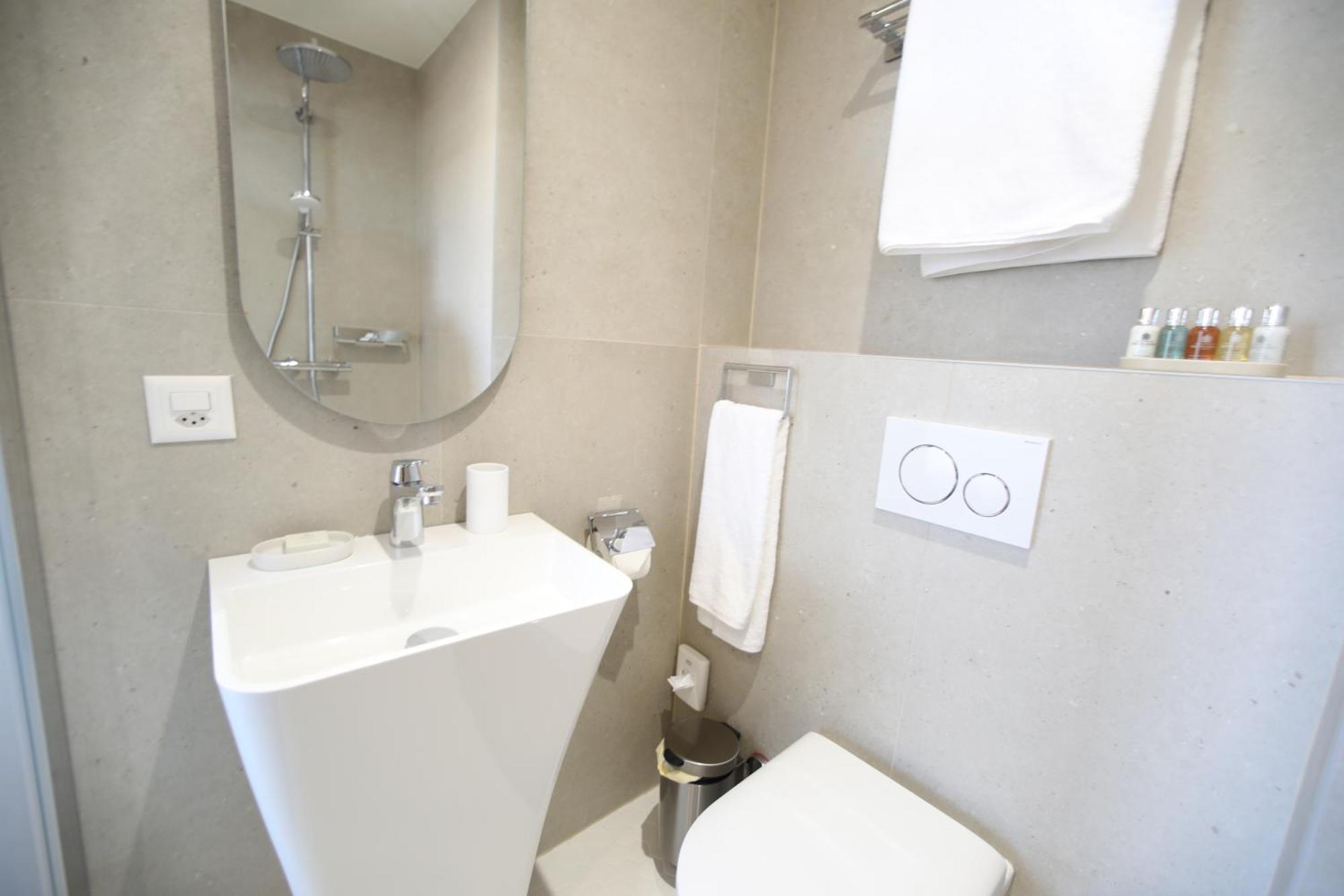 Rhodania Boutique Hotel Женева Экстерьер фото